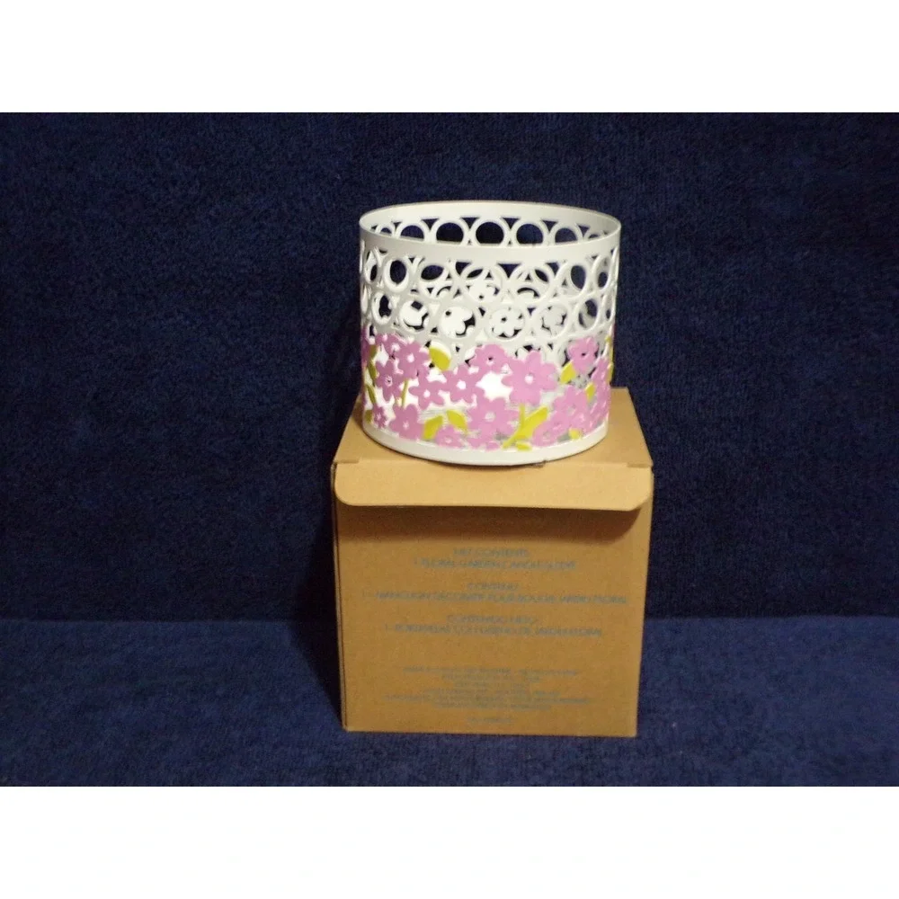 Avon 3D Floral Metal Candle Sleeve White Pink For 3-Wick/Pillar 4
